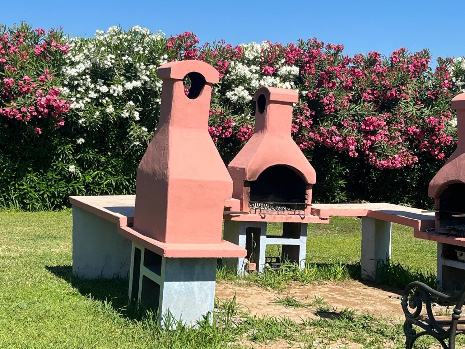 Appartamento Con Piscina Valledoria  Buitenkant foto